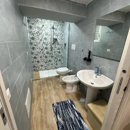 Spezzano House Napels