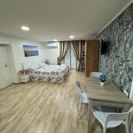 Apartmán Spezzano House One