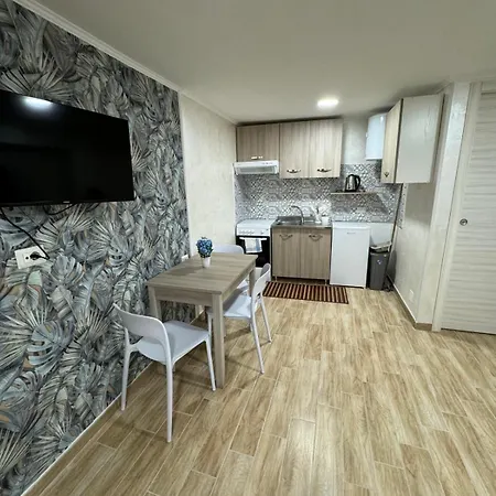 Spezzano House One Apartmán