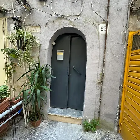 Spezzano House *